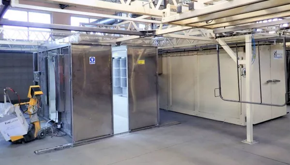Moderne Pulverbeschichtungsanlage BAPRO-MET